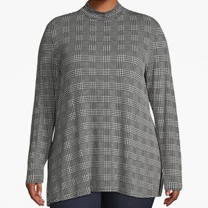 Lane Bryant 22/24 mock neck swing tee plus